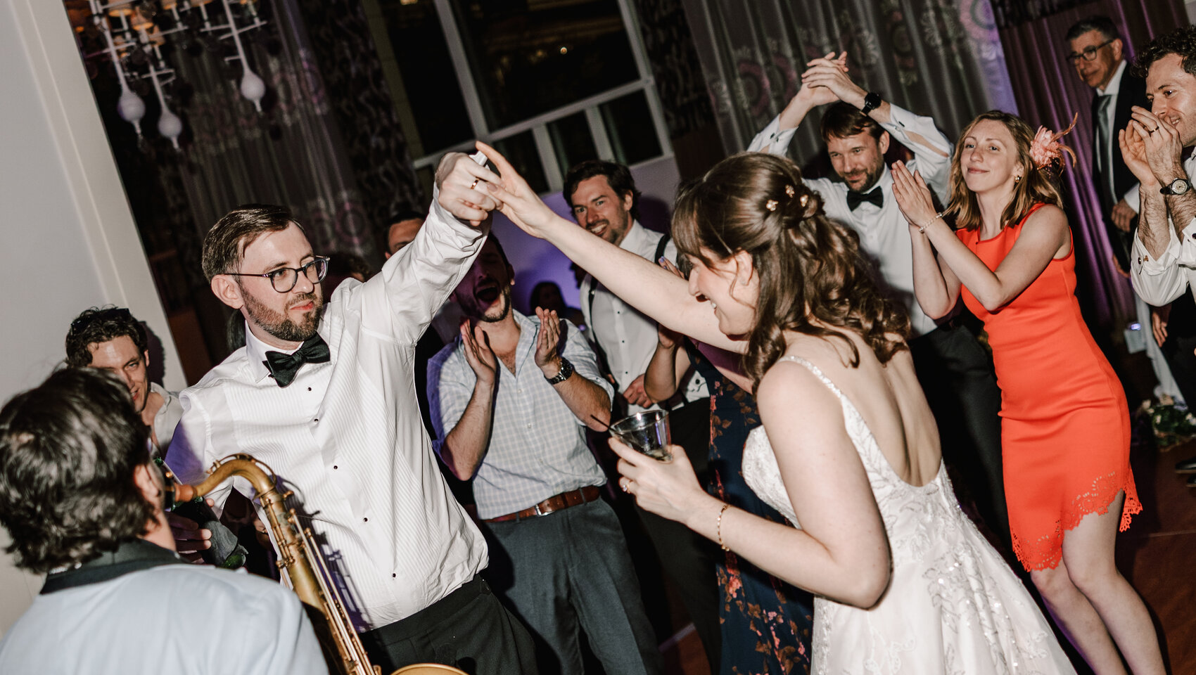 Jaclyn and Simon on the dancefloor