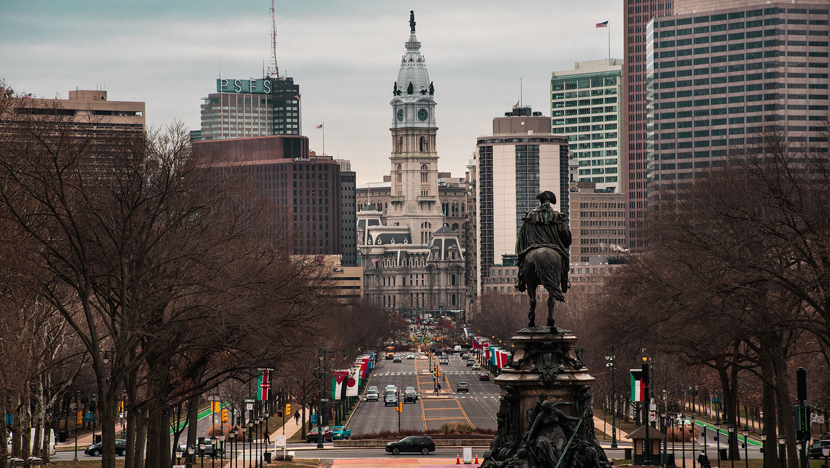 statue in the middle of the city
